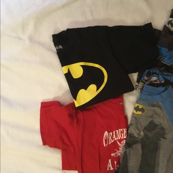Batman Shirt Lot(4 SALE 🎈 - Picture 2 of 3